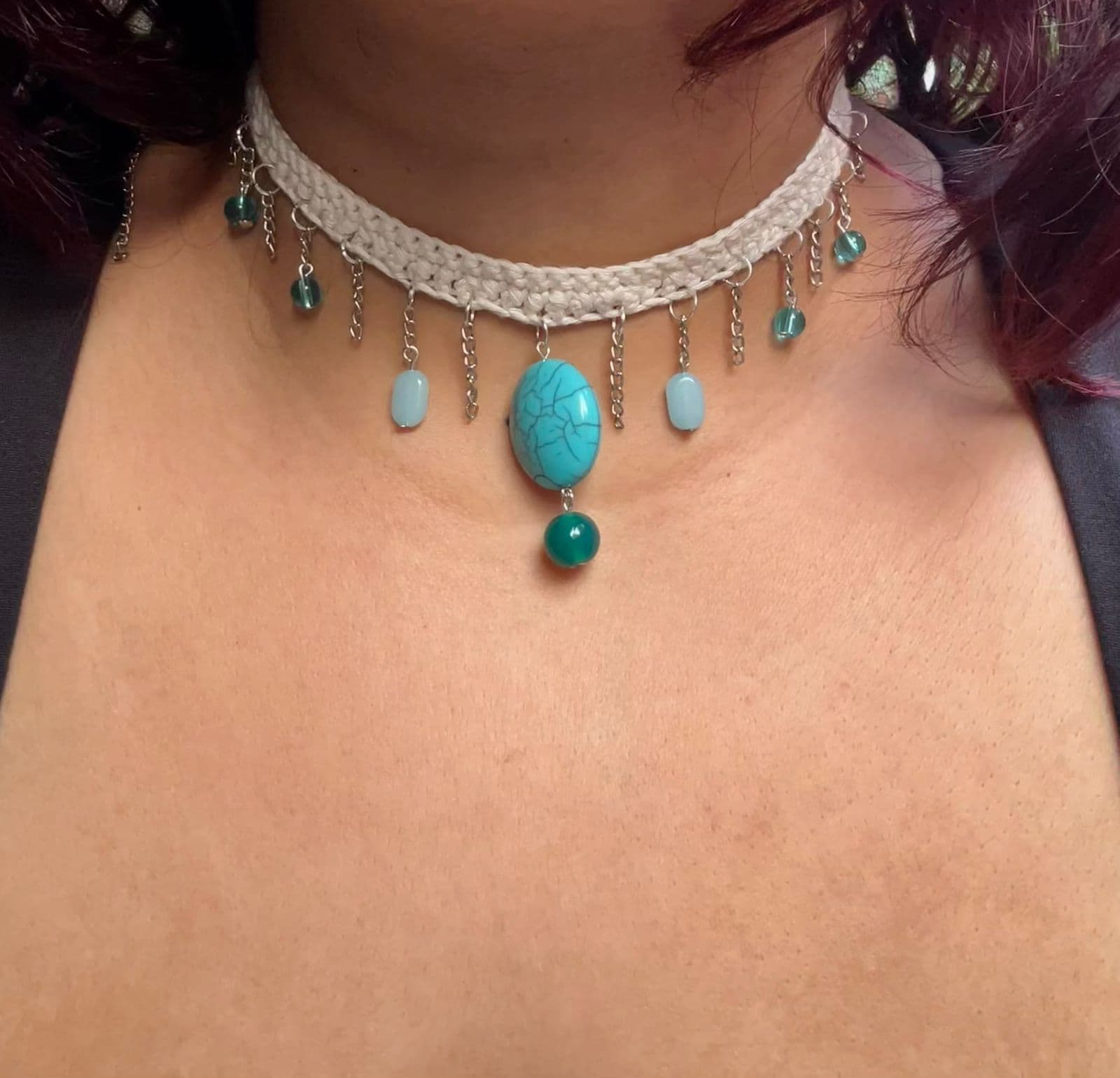 Grey Crystal Triangle Choker Set